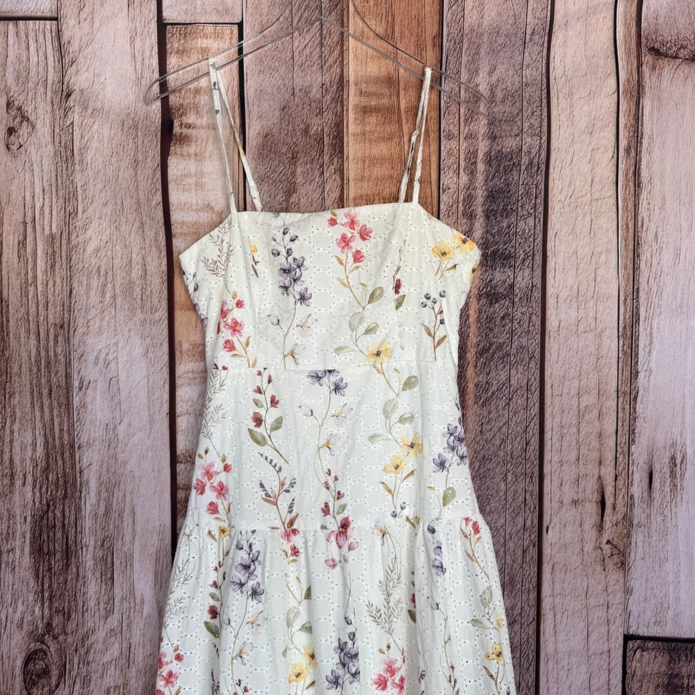 Petal & Pup Edith Floral Maxi Dress Feminine Cottagecore Eyelet Summer Large NWT - Picture 3 of 10